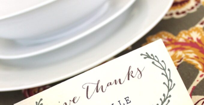 Free Printable Thanksgiving Name Place Cards
