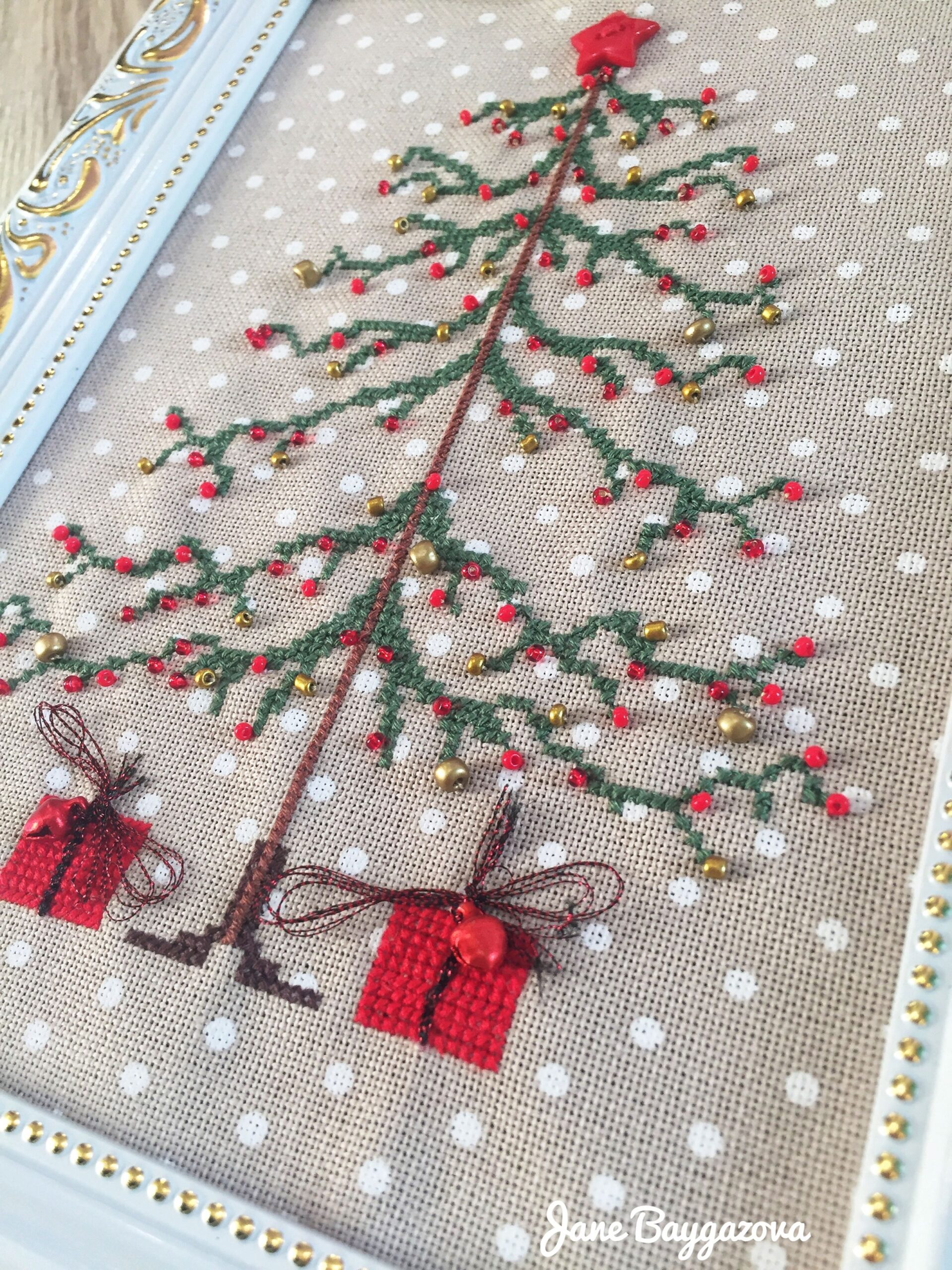 Printable Free Christmas Tree Cross Stitch Patterns Free Printable 